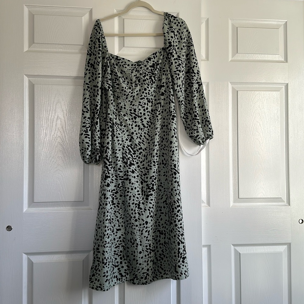 Missguided dress NWT